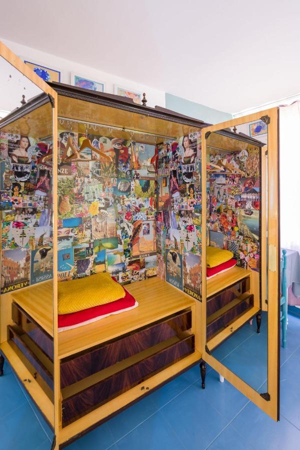 Night Galleria Holiday Home - Bed & Art In Burano - The Pink House Εξωτερικό φωτογραφία