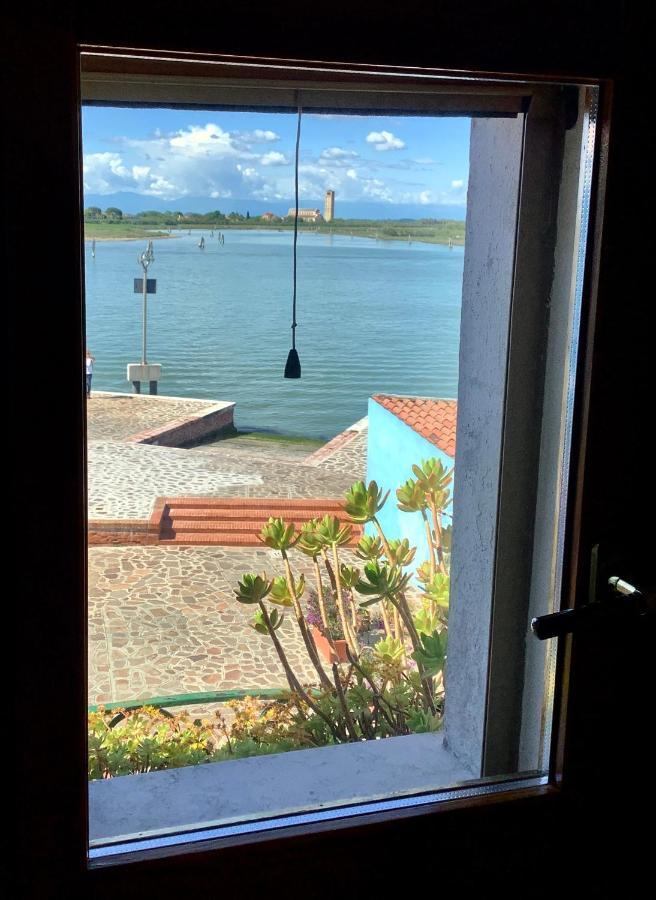 Night Galleria Holiday Home - Bed & Art In Burano - The Pink House Εξωτερικό φωτογραφία